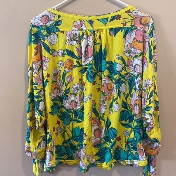 Free people keepin on floral tee - Picture 6 of 6